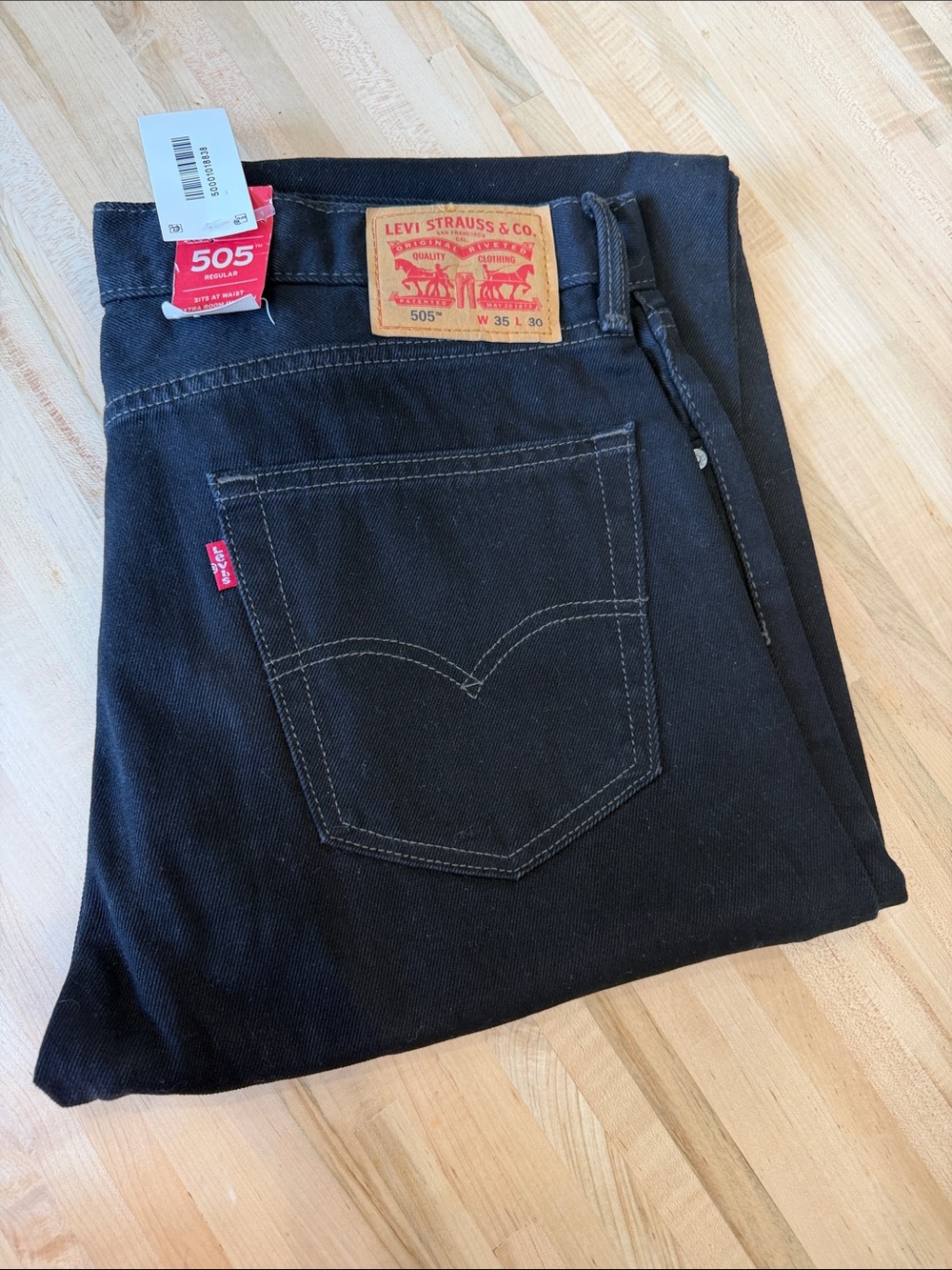 Levi's 505 Relaxed Fit Men's Jeans - Black Denim